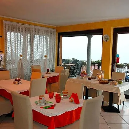 Anita Bed & Breakfast 3*