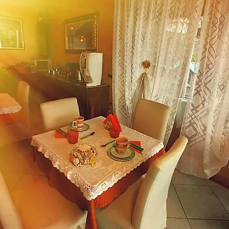 Bed & Breakfast Anita 3*