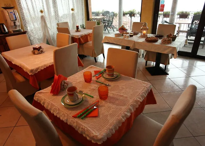 Oda ve Kahvaltı Anita