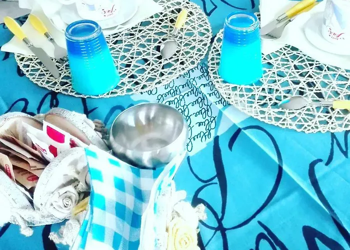 Anita Oda ve Kahvaltı 3*