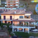 Anita 3* Bellano